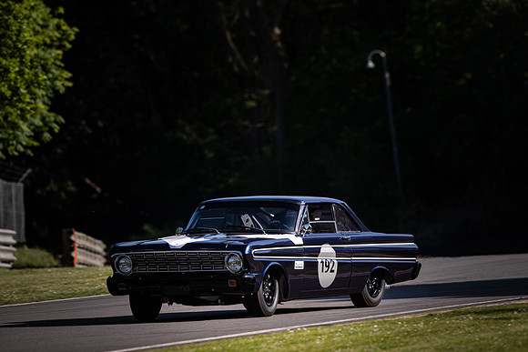 192 Julian Thomas - Ford Falcon