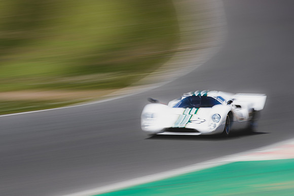 23 Alex Brundle - Lola T70 MK3B