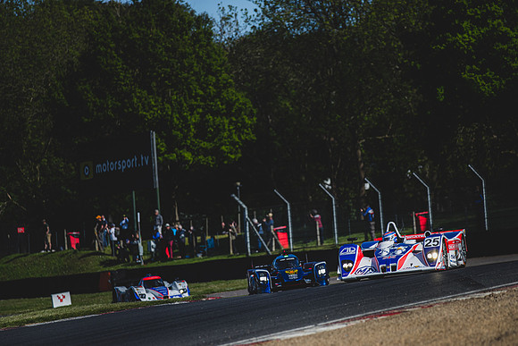 25 Mike Newton - MG Lola EX257