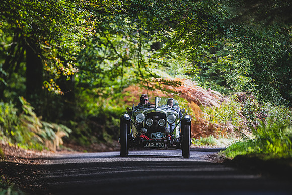 16 - Elliot Dale/Charlotte Ryall - Bentley derby Special