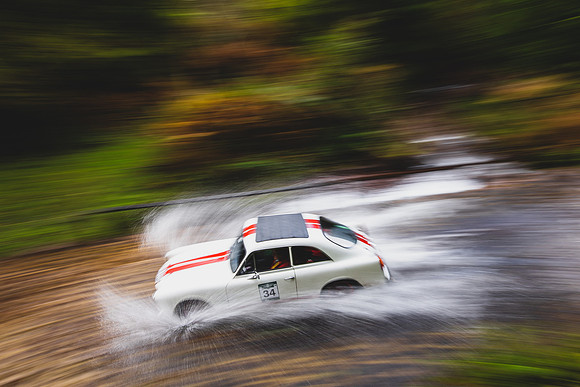 34 - John Croft/Aileen Croft - Gilburn GT